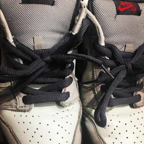 Nike sb dunk “bandaids” - Picture 5 of 6